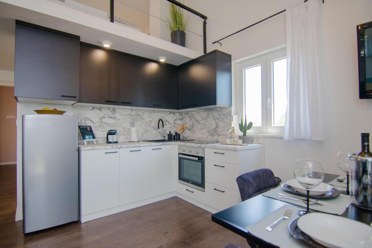Apartments Aki مالينسكا المظهر الخارجي الصورة
