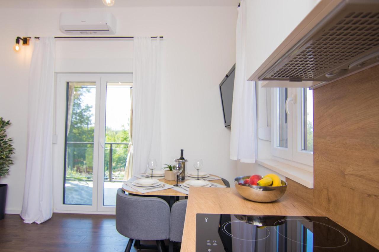 Apartments Aki مالينسكا المظهر الخارجي الصورة