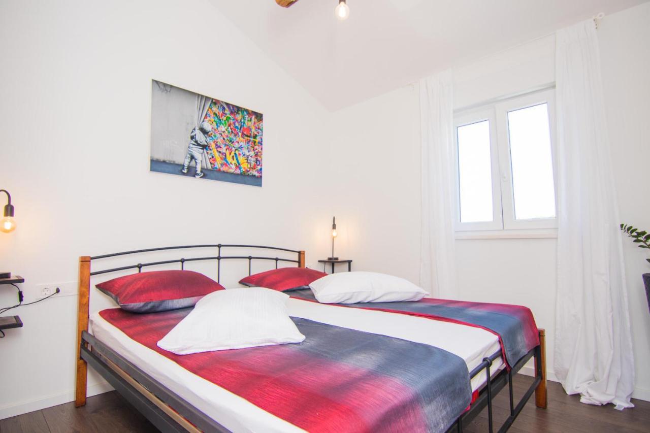 Apartments Aki مالينسكا المظهر الخارجي الصورة