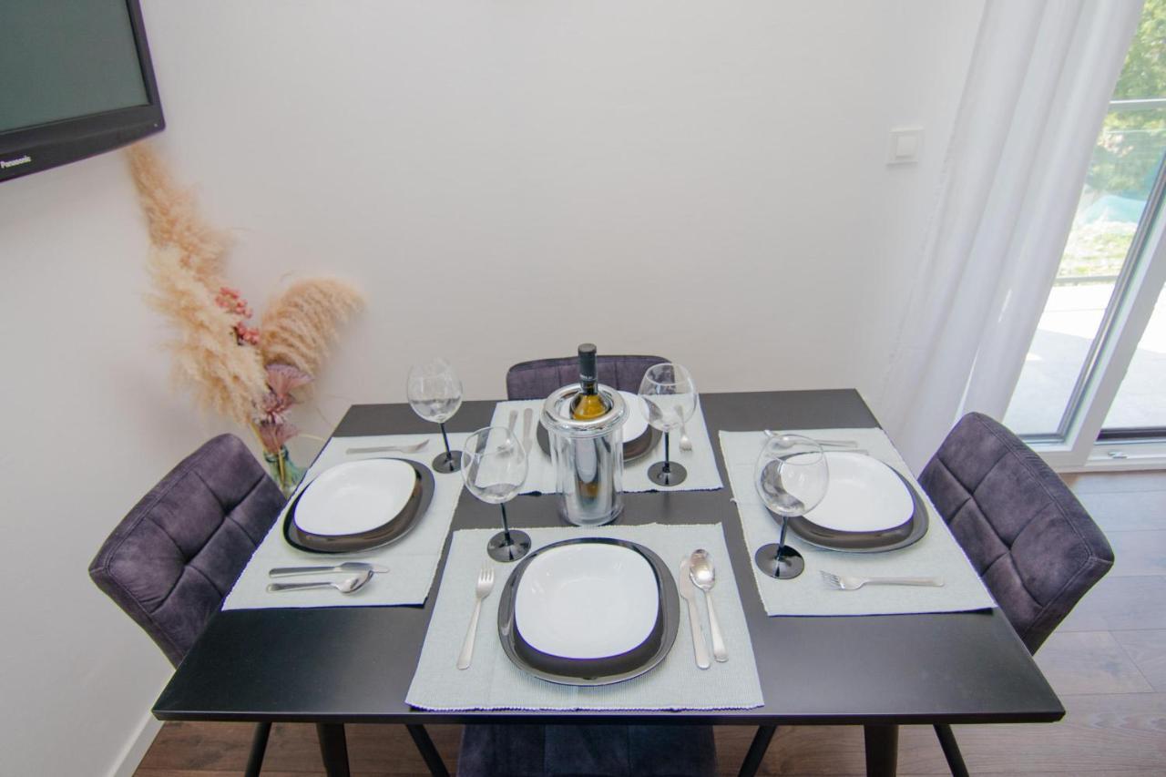 Apartments Aki مالينسكا المظهر الخارجي الصورة
